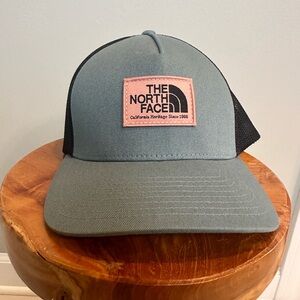 The North Face Gray and Black Trucker Hat With Pink Patch